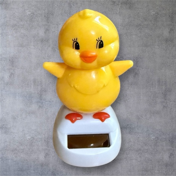 Solar Powered Dancing Figures - Picture 6 of 12